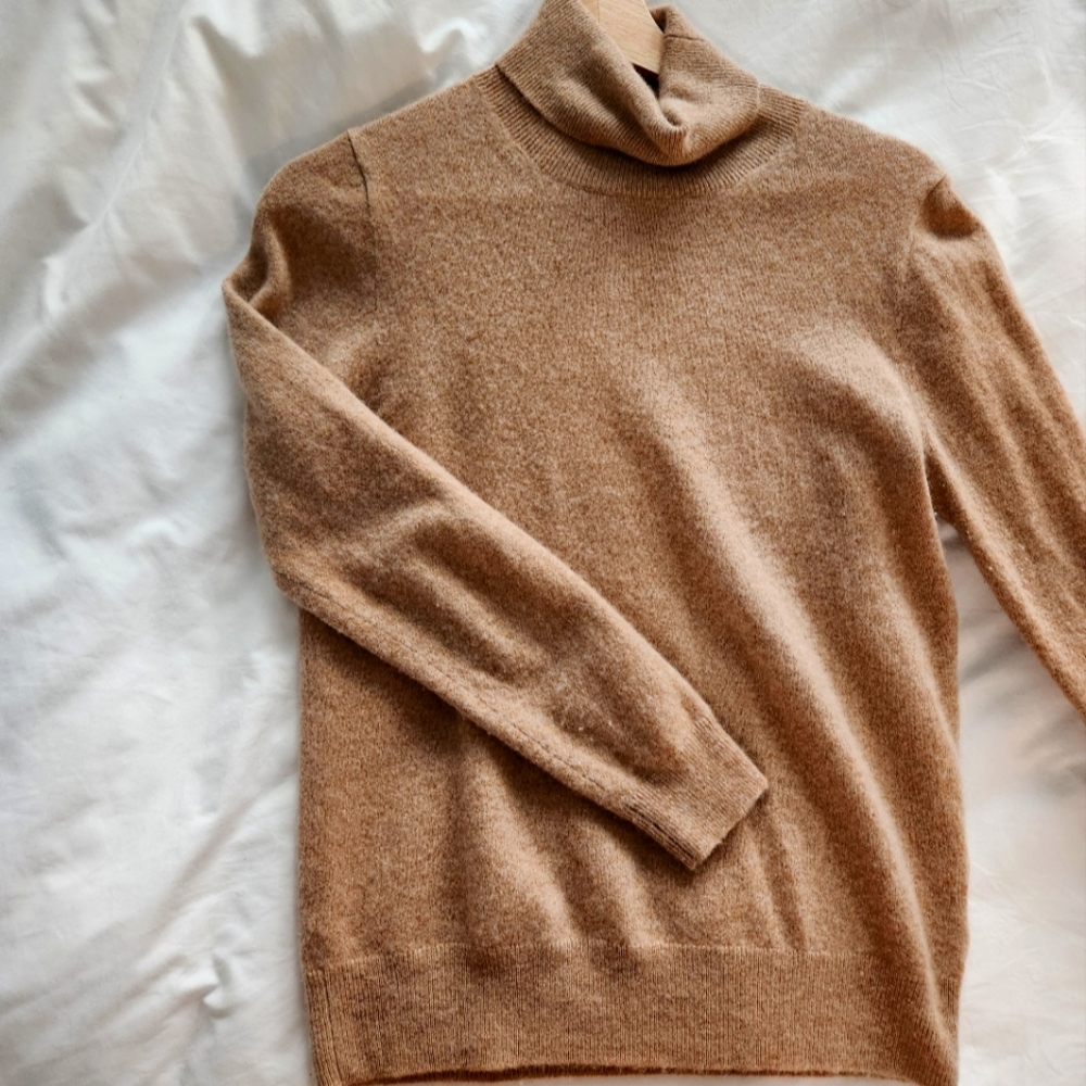 JENNIE LIU 100% Pure Cashmere Long Sleeve Pullover Turtleneck Sweater Size M